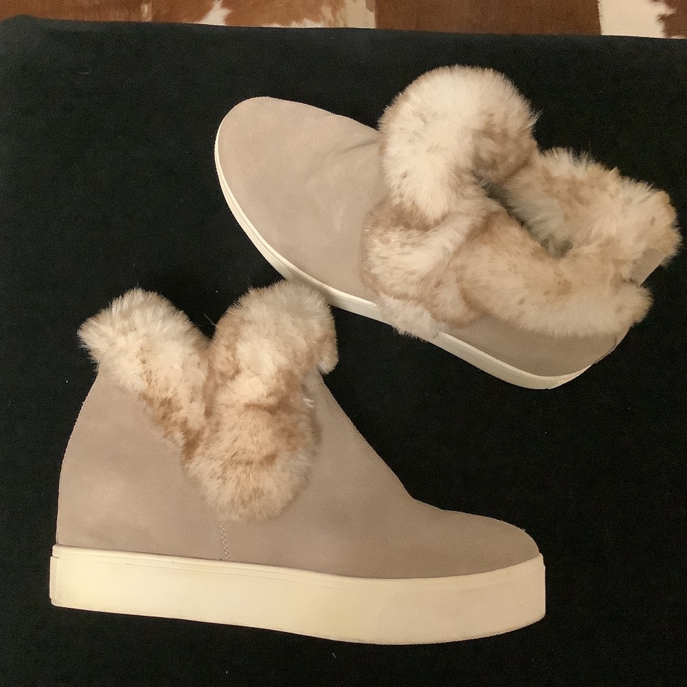 J slides tan suede bootie